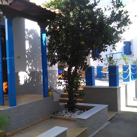 Papadogiannopoulos House Aigio Esterno foto